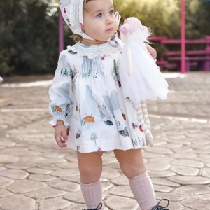 Vestido 3 Piezas Casitas FAMILIA BEBÉ SUAVE. José Varón