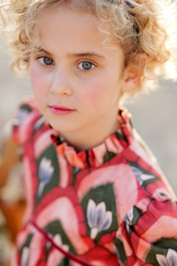 Vestido Infantil FAMILIA FLORES. José Varón - Imagen 2