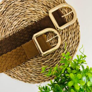 Cinturón trenzado elástico con hebilla dorada