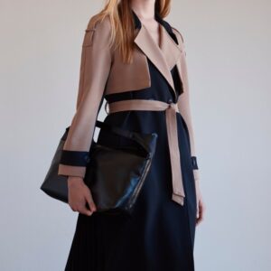 Gabardina coordinada plisada Arggido