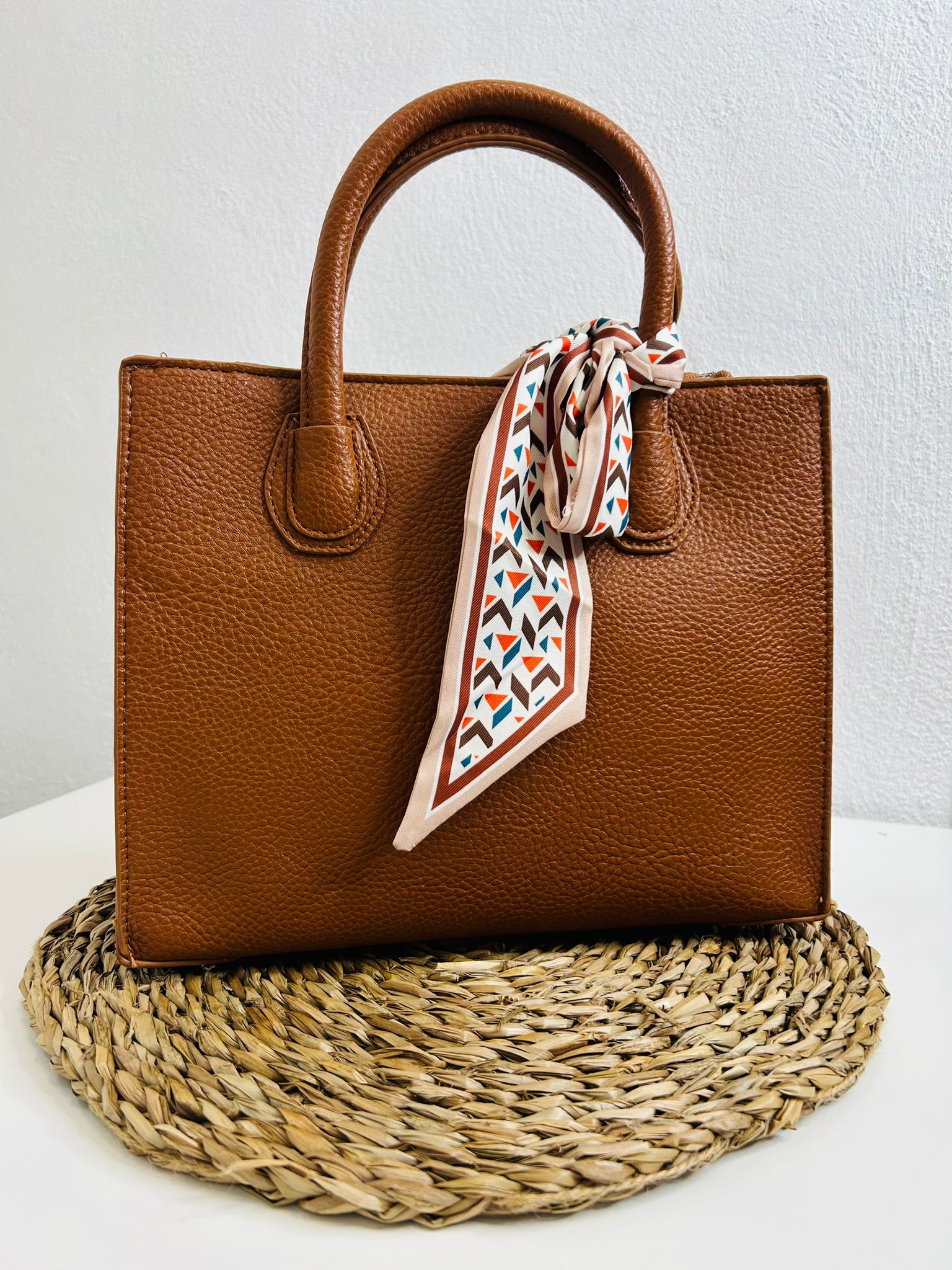 bolso mini con pañuelo