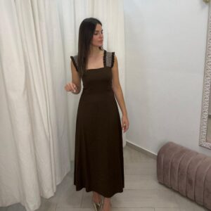 Vestido Largo Con Tirantes Bordados y Volantes